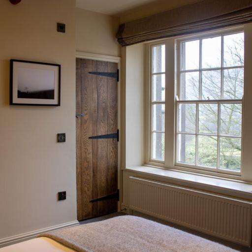 The Assheton Arms Hotel คลิเธอโร ภายนอก รูปภาพ